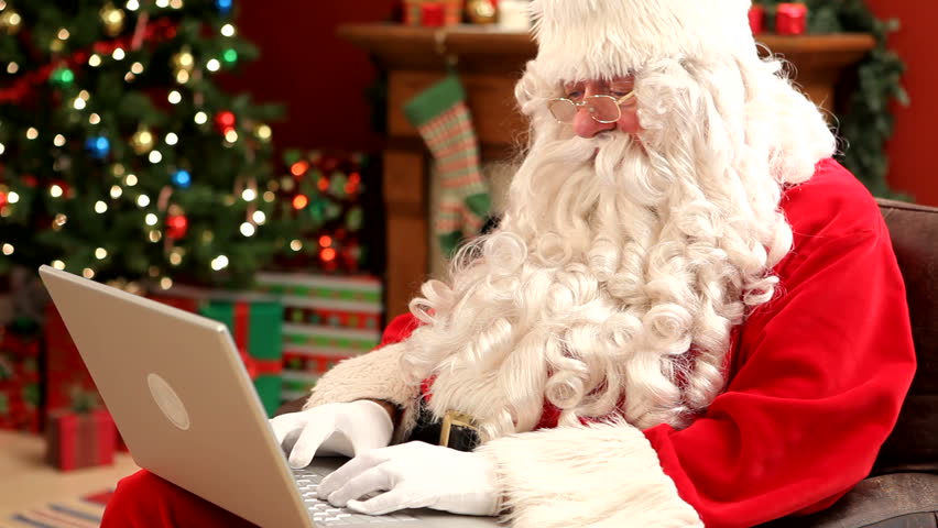 Employee Engagement the Santa way. Why the Elves are happy at work.